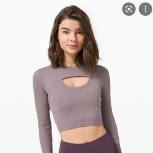 Lululemon Size 6 long sleeve cropped shirt